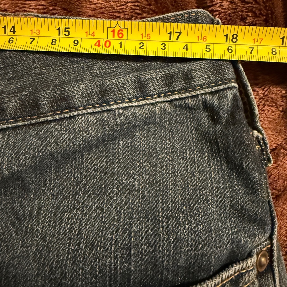 Carhartt Mens Jeans Size 36x32 Blue Relaxed Fit Dark Wash Denim Classic Style - Picture 6 of 8